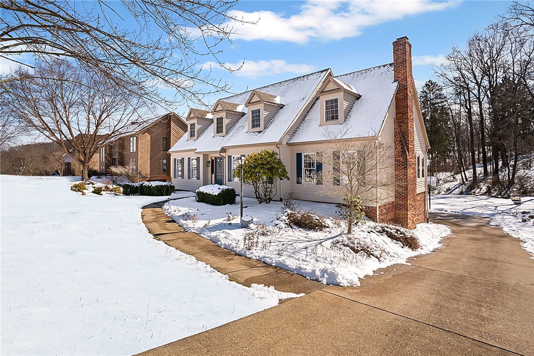 1518 Ashbury Ln