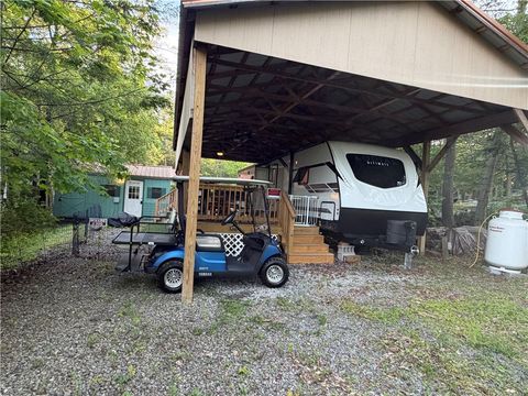 Homes For Sale - 127 Brookeside Circle Cir<br/> Flinton, PA 16640