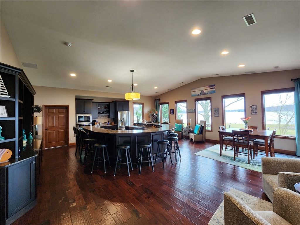 Jackson Twp - Mer, Pennsylvania 16137, United States, 3 Bedrooms Bedrooms, ,4 BathroomsBathrooms,Residential,Active,105241