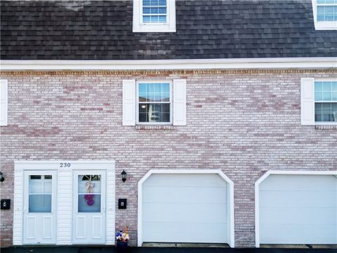 Townhouse For Sale - 230 Whitestown Vlg Vlg #G<br/> Butler County, Twp of But NW, PA 16001