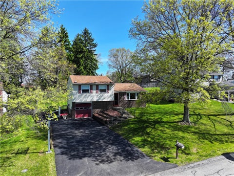 Homes For Sale - 417 Linden Dr Dr<br/> West Deer, PA 15024