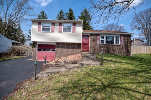 Photo of 417 Linden Dr, Cheswick, PA 15024 (MLS # 1750709)