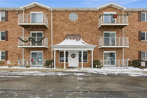 Photo of 506 Dehaven Ct, Glenshaw, PA 15116 (MLS # 1735700)