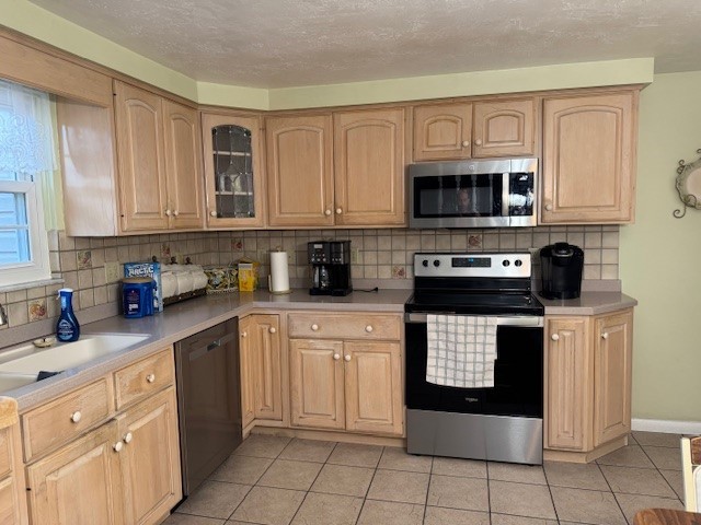 1049 Old Post Rd Rd, South Park, Pennsylvania image 8