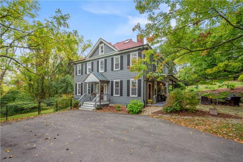 Photo for 302 Locust Lane
