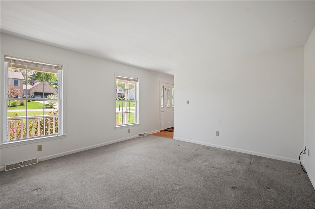 129 Stratford Drive
