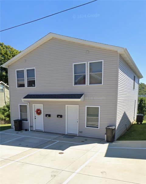 Photo for 507 Jefferson Ave