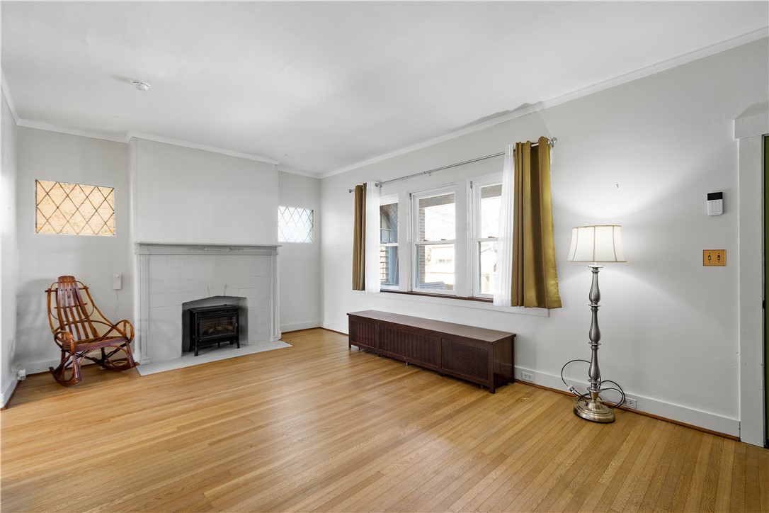 63 W Francis Ave Ave, Brentwood, Pennsylvania image 8