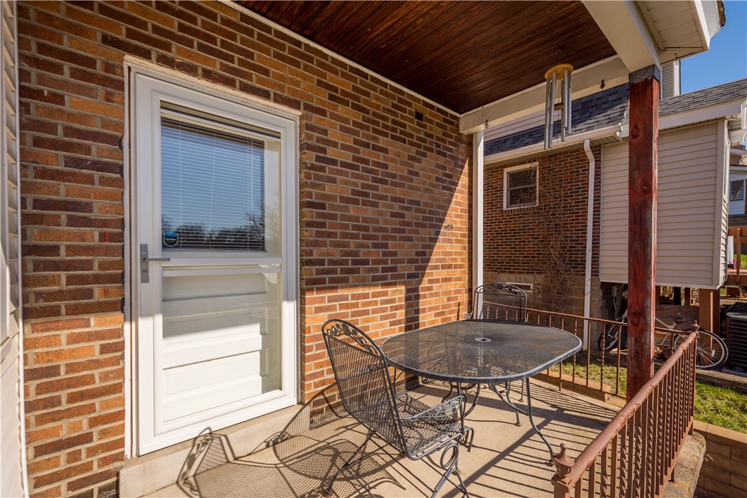 63 W Francis Ave Ave, Brentwood, Pennsylvania image 7