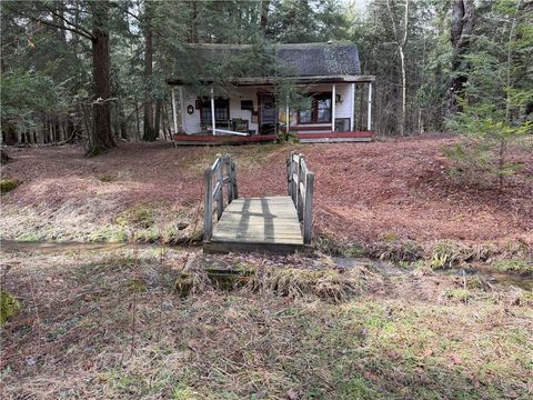 Photo of 8202 Clear Shade Dr, Windber, PA 15963 (MLS # 1744099)