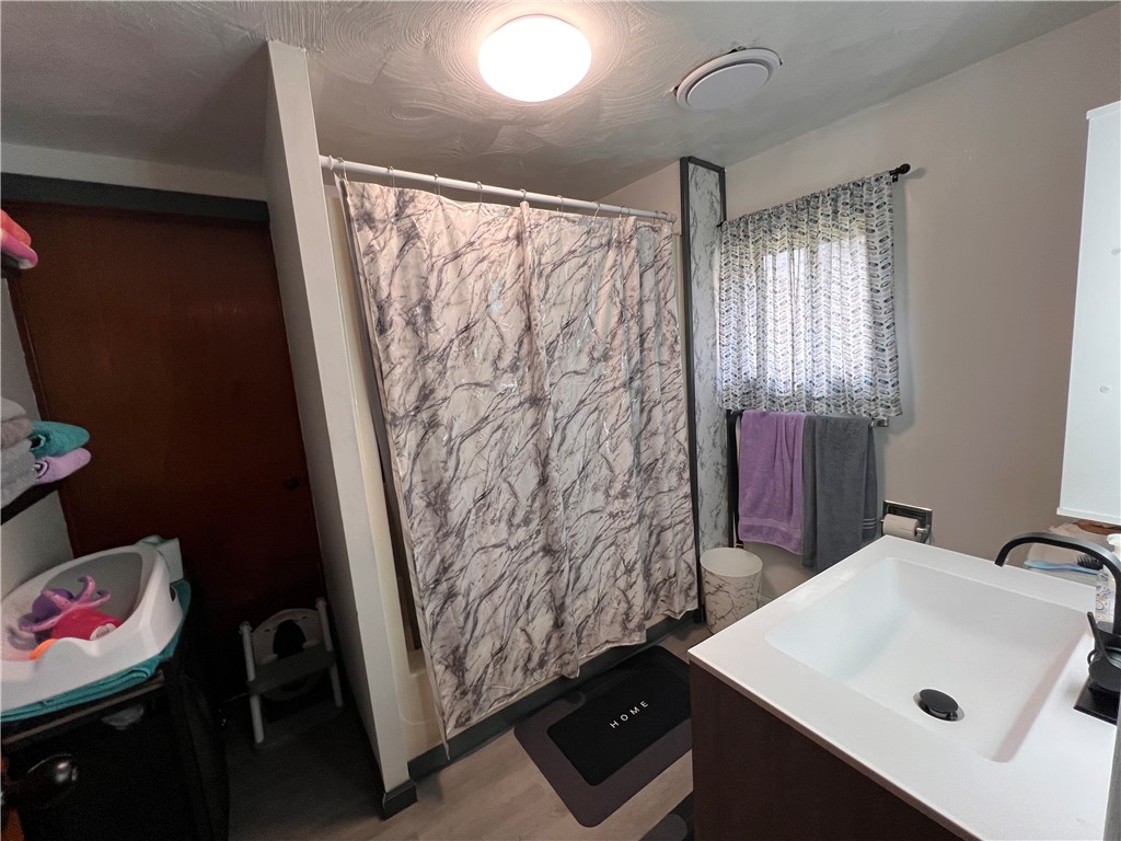 Burrel/Blacklick, Pennsylvania 15717, United States, 2 Bedrooms Bedrooms, ,1 BathroomBathrooms,Residential,Active,241056