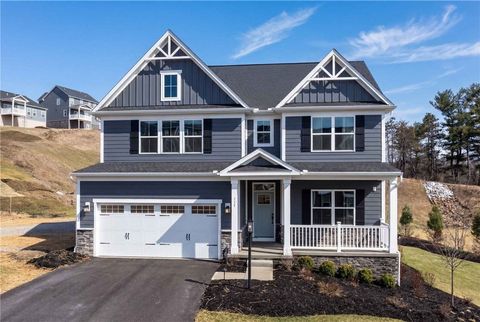 Photo of 117 Black Oak Ln, Washington, PA 15301 (MLS # 1743816)