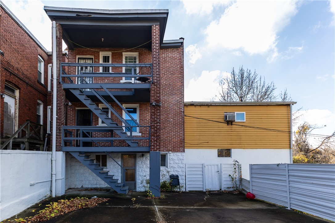 Hill District, Pennsylvania 15219, United States, 1 Bedroom Bedrooms, ,1 BathroomBathrooms,Residential,Active,120593