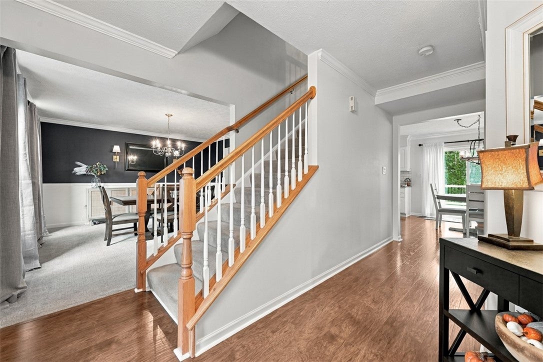 128 Brighton Ln