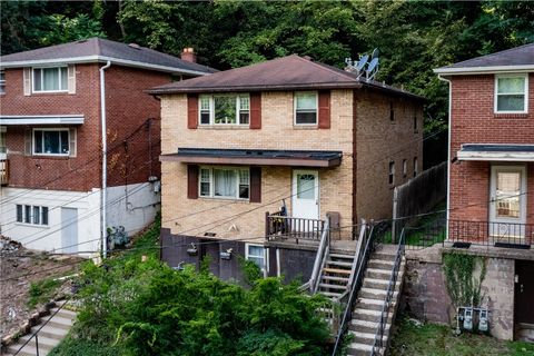 Photo of 247 Dakota Ave, Bellevue, PA 15202 (MLS # 1764310)
