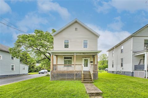 581 S 7th St Indiana Boro - IND PA 15701