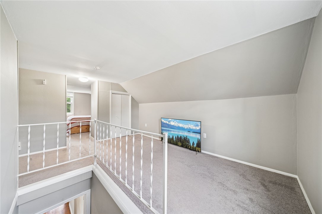 Hempfield Twp, Pennsylvania 15601, United States, 3 Bedrooms Bedrooms, ,2 BathroomsBathrooms,Residential,Active,201222