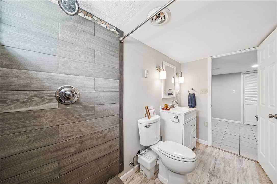 Hempfield Twp, Pennsylvania 15601, United States, 3 Bedrooms Bedrooms, ,2 BathroomsBathrooms,Residential,Active,201222