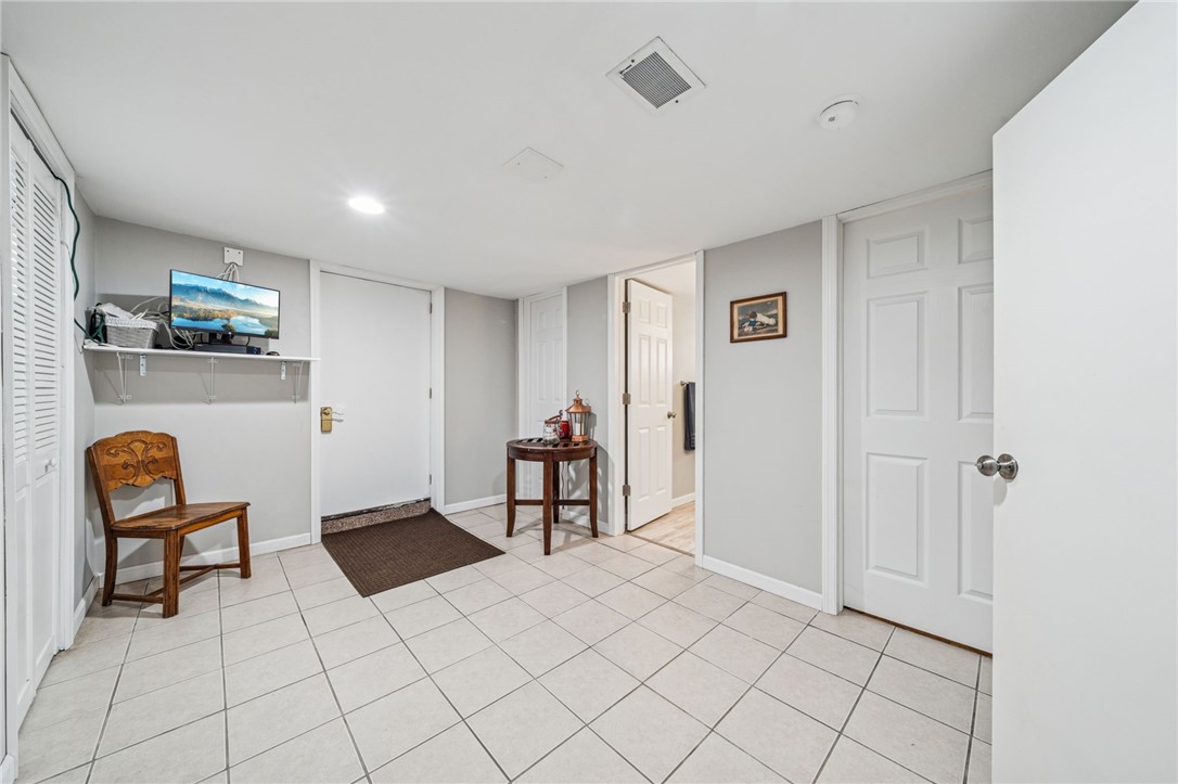 Hempfield Twp, Pennsylvania 15601, United States, 3 Bedrooms Bedrooms, ,2 BathroomsBathrooms,Residential,Active,201222