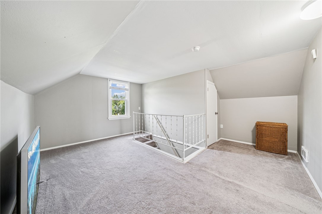 Hempfield Twp, Pennsylvania 15601, United States, 3 Bedrooms Bedrooms, ,2 BathroomsBathrooms,Residential,Active,201222