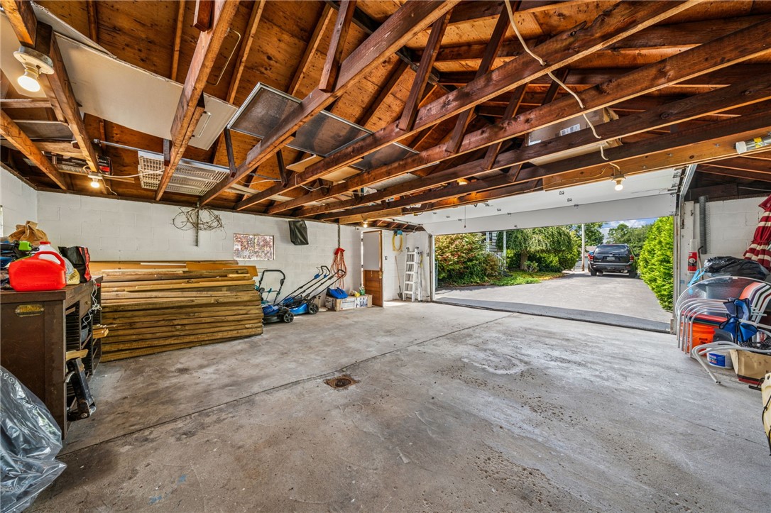 Hempfield Twp, Pennsylvania 15601, United States, 3 Bedrooms Bedrooms, ,2 BathroomsBathrooms,Residential,Active,201222