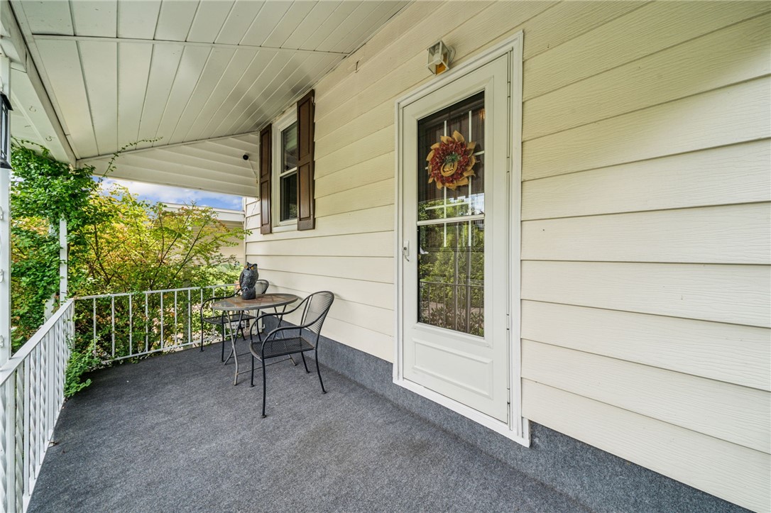 Hempfield Twp, Pennsylvania 15601, United States, 3 Bedrooms Bedrooms, ,2 BathroomsBathrooms,Residential,Active,201222