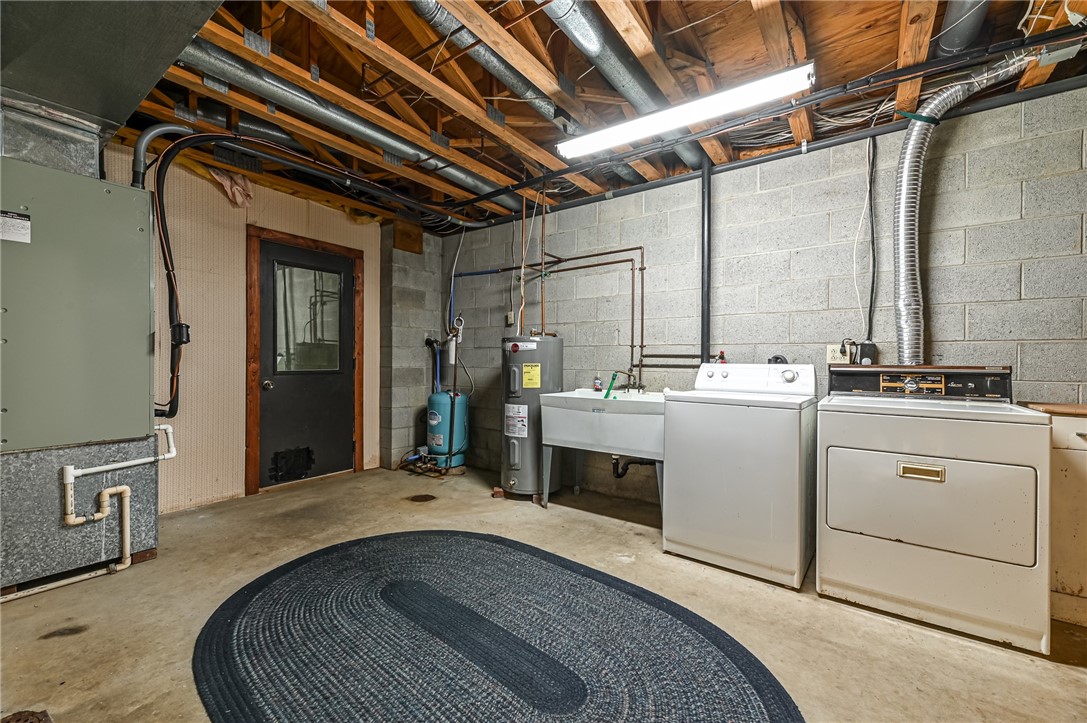 Forward Twp - But, Pennsylvania 16033, United States, 3 Bedrooms Bedrooms, ,3 BathroomsBathrooms,Residential,Active,154588