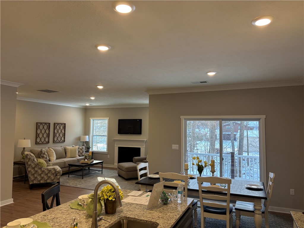 167 Raven Circle 244A