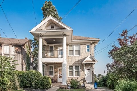 Photo of 6472 Monitor St, Pittsburgh, PA 15217 (MLS # 1743120)
