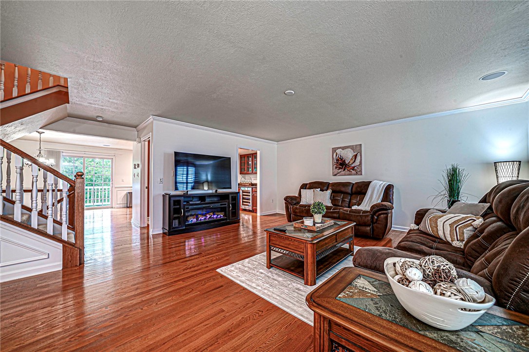 250 Overlook Ct Ct, Robinson Twp - NWA, Pennsylvania image 3