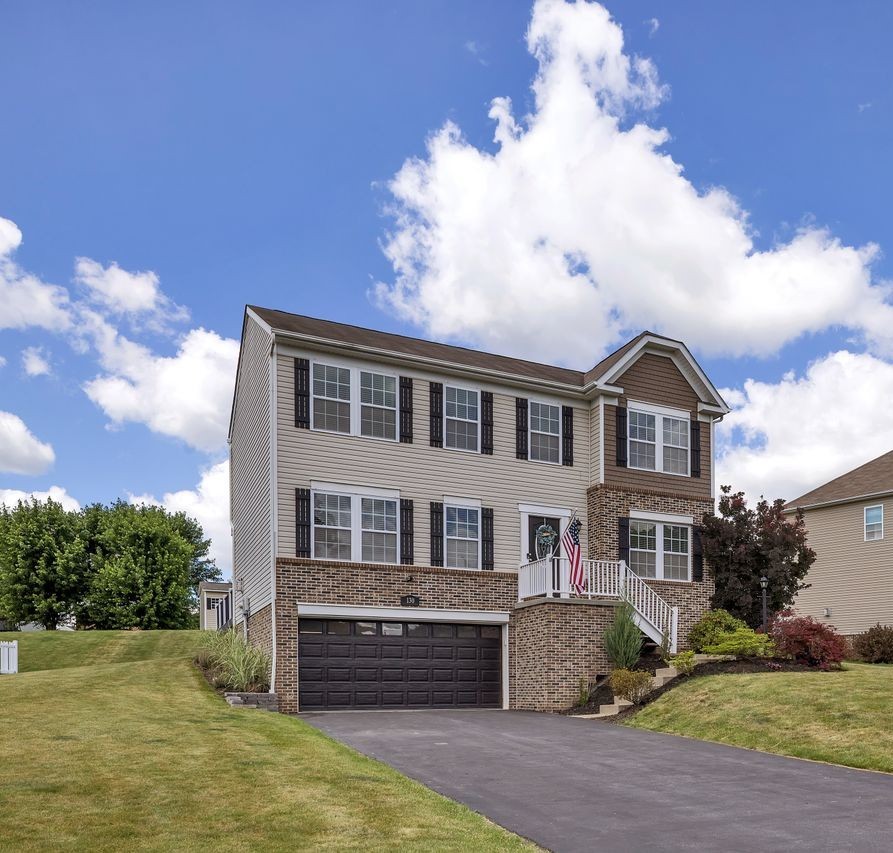 130 Naughton Cir