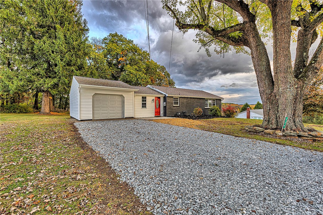 329 Circle Dr
