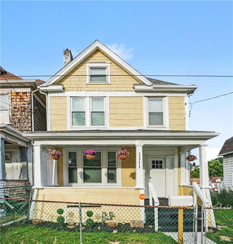 Homes For Sale - 1311 Pirl St St<br/> McKeesport, PA 15132