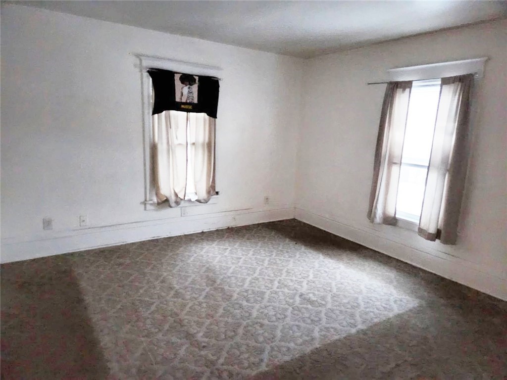 Sharon, Pennsylvania 16146, United States, 3 Bedrooms Bedrooms, ,1 BathroomBathrooms,Residential,Active,254180