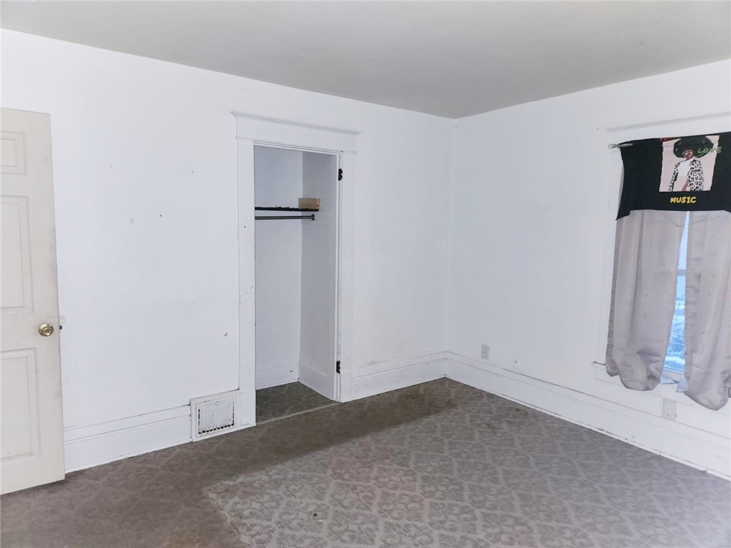 Sharon, Pennsylvania 16146, United States, 3 Bedrooms Bedrooms, ,1 BathroomBathrooms,Residential,Active,254180