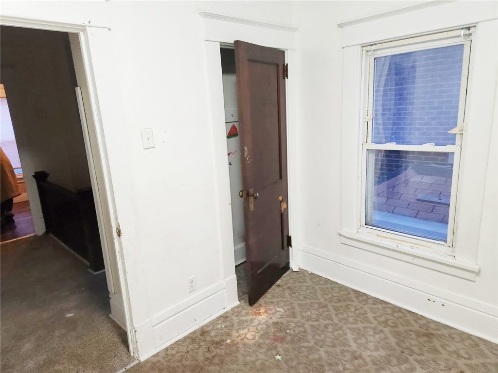 Sharon, Pennsylvania 16146, United States, 3 Bedrooms Bedrooms, ,1 BathroomBathrooms,Residential,Active,254180