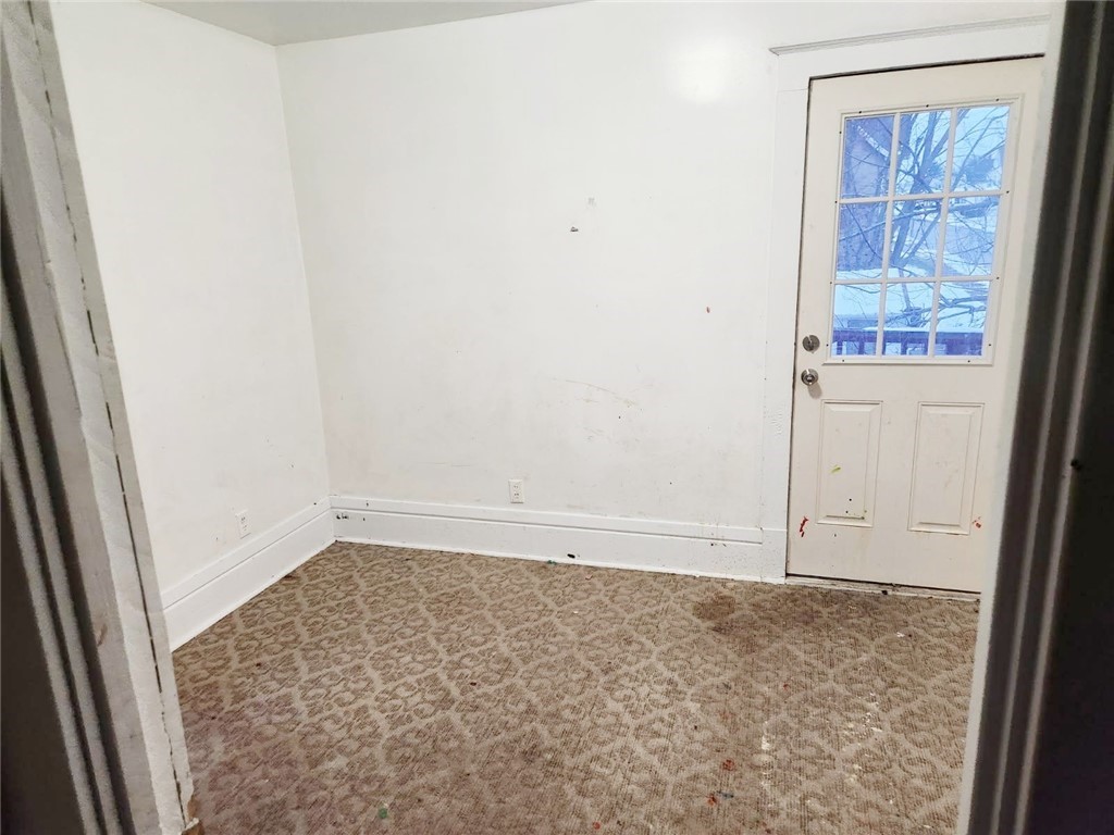 Sharon, Pennsylvania 16146, United States, 3 Bedrooms Bedrooms, ,1 BathroomBathrooms,Residential,Active,254180