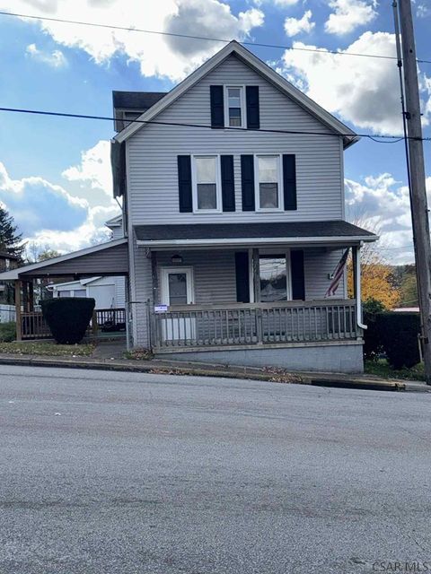 Homes For Sale - 910 Harrison Ave. Ave<br/> Jeannette, PA 15644