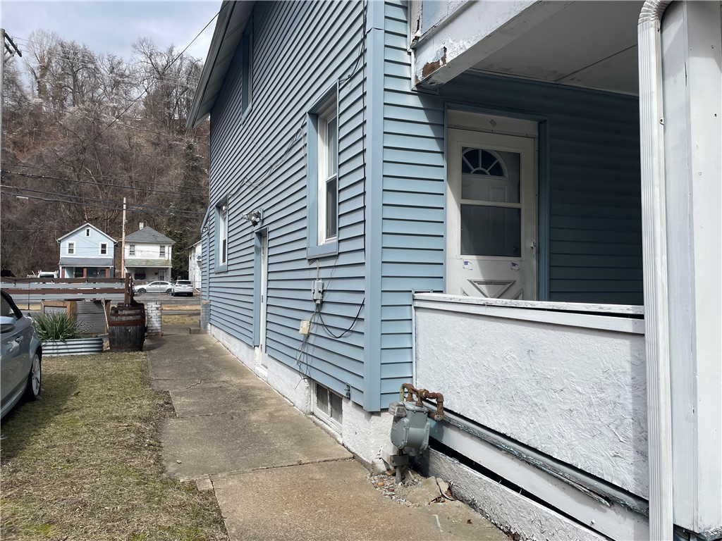 712 Franklin Ave Ave, Aliquippa, Pennsylvania image 2
