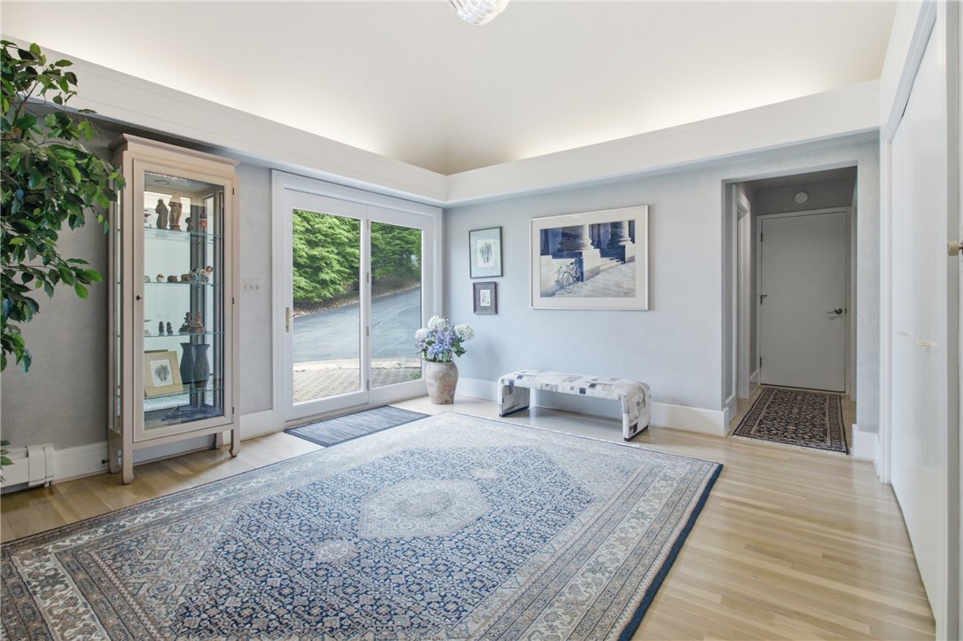 11 Canouan Court