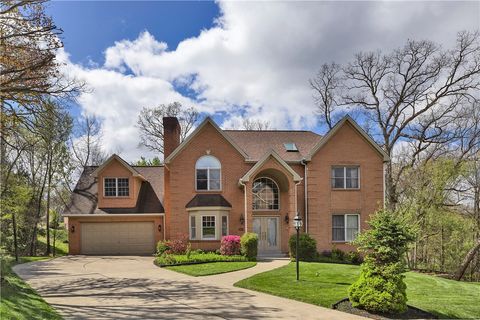 Photo of 9007 Hampshire Ct, Pittsburgh, PA 15237 (MLS # 1751323)