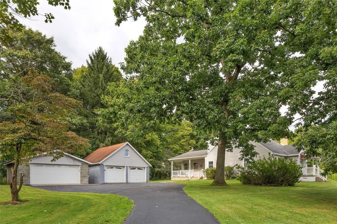 3711 E State Route 819