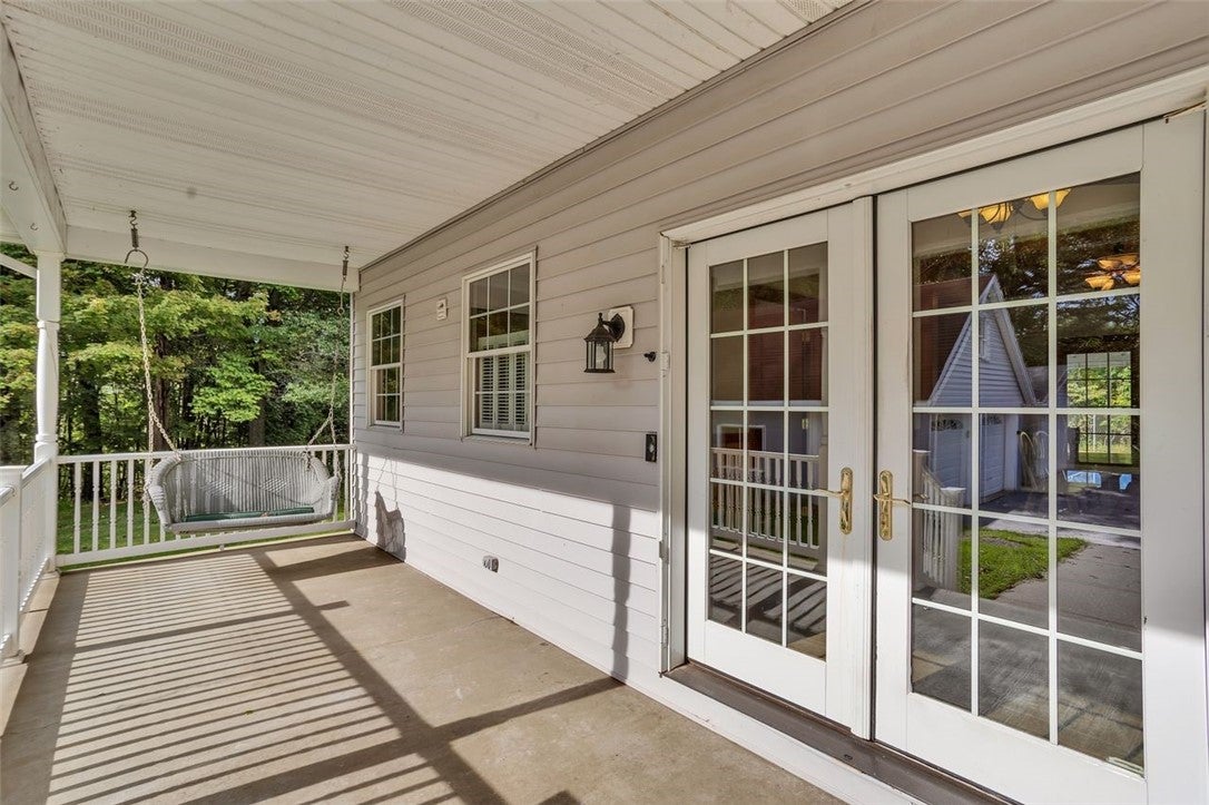 3711 E State Route 819