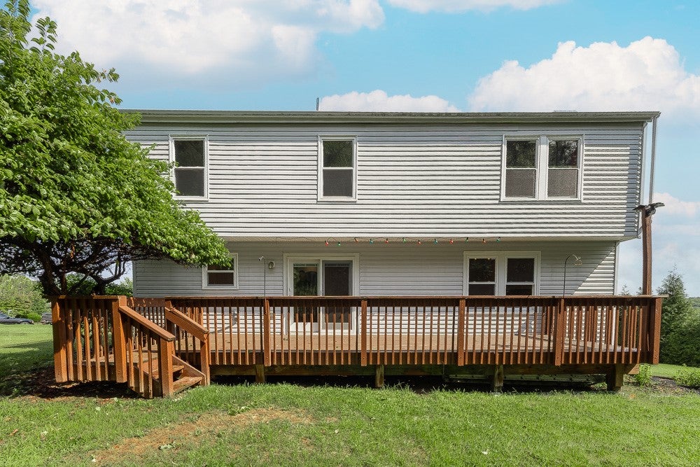 159 Walnut Dr