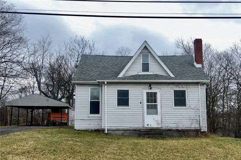 Photo of 9 Main St, Hickory, PA 15340 (MLS # 1742877)