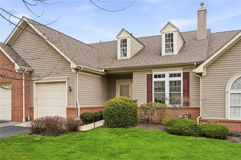 Photo of 800 Norwegian Spruce Dr, Mars, PA 16046 (MLS # 1746022)