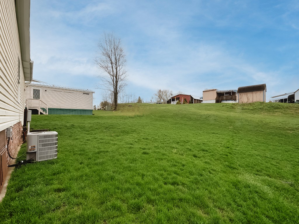 13 Hilltop Dr Dr, Finleyville, Pennsylvania image 5