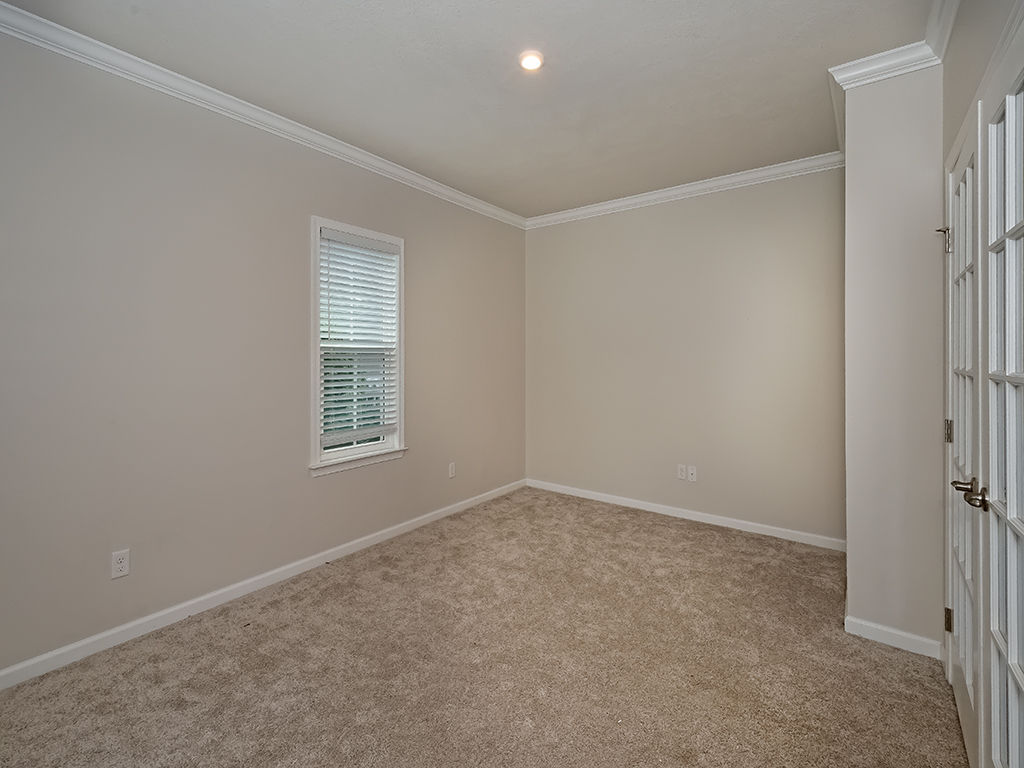 3014 Mahican Circle
