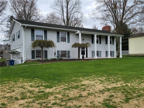 Photo for 451 Sunnyside Ave