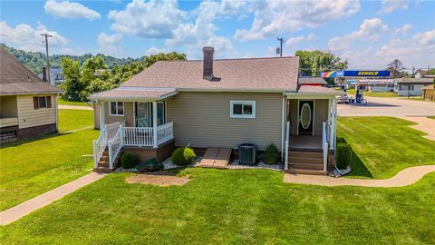 Photo for 612 Elm St